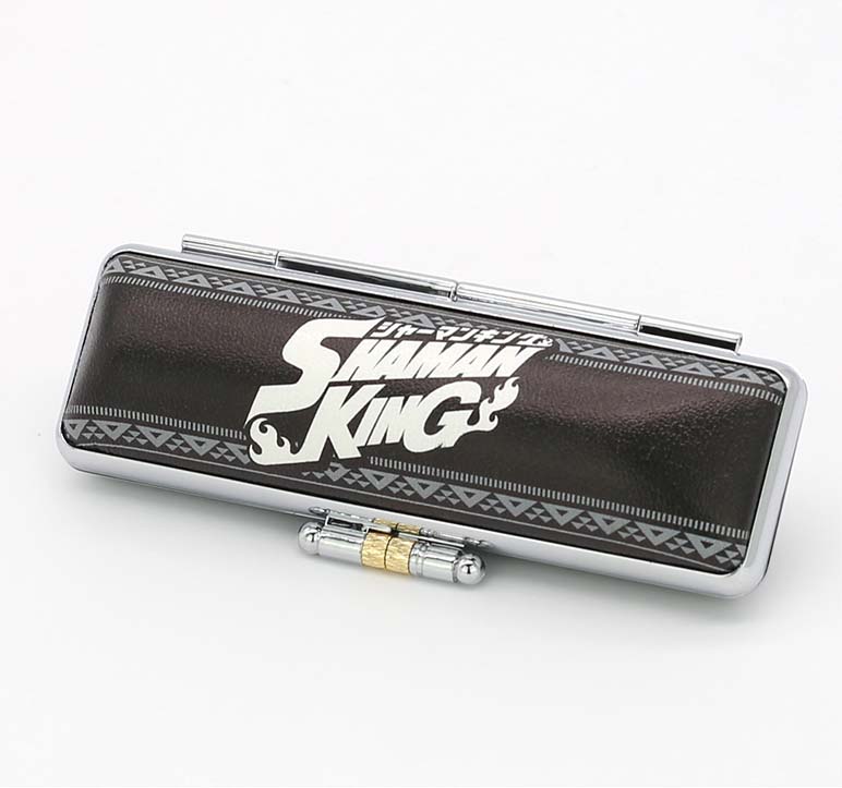 印鑑ケース。モノトーン×ロゴの表